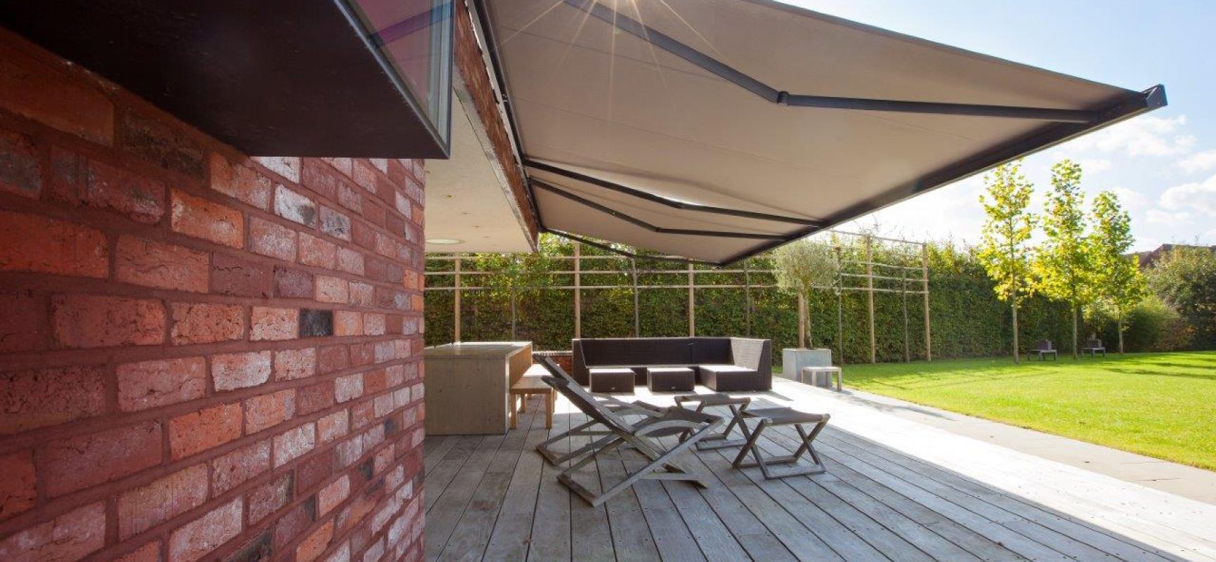 Folding Arm Awning – project photo 1